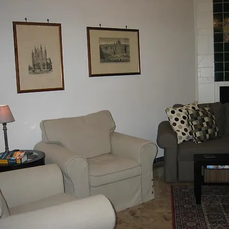 Casa Passeggiata Apartment *